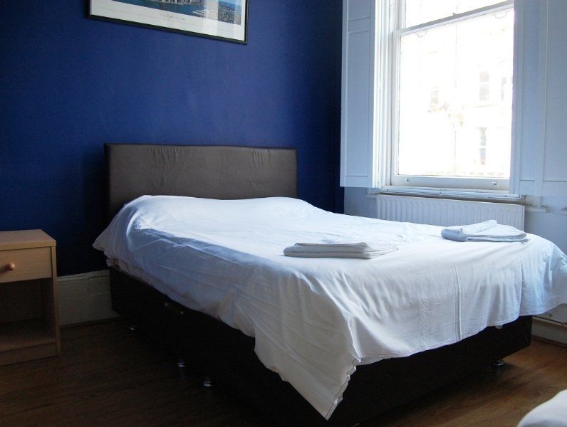 The W14 Kensington Hotel London Bagian luar foto